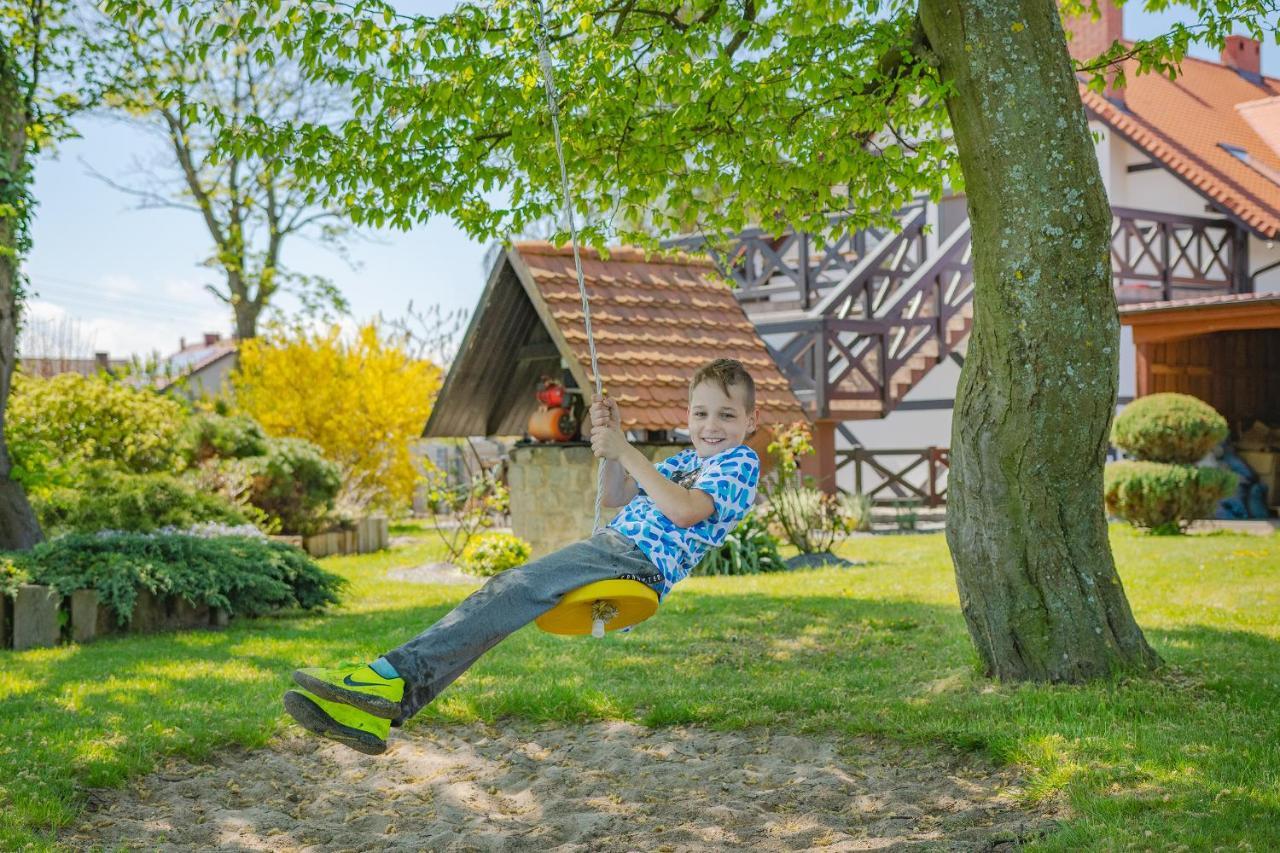 Domki Dzika Roza ดาร์โวโว ภายนอก รูปภาพ